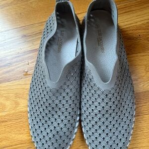 Ilse Jacobsen Tulip Grey Slip-On Shoes size 39/USA 8.5